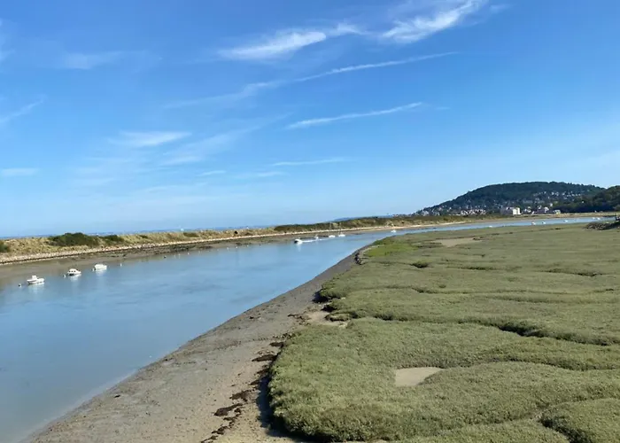 Ravissante Maison En Bord De